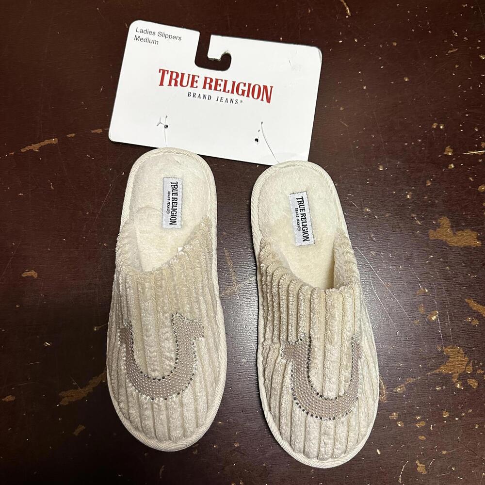 True Religion Rhinestone Horseshoe Logo Women Slippers Beige/Silver Medium